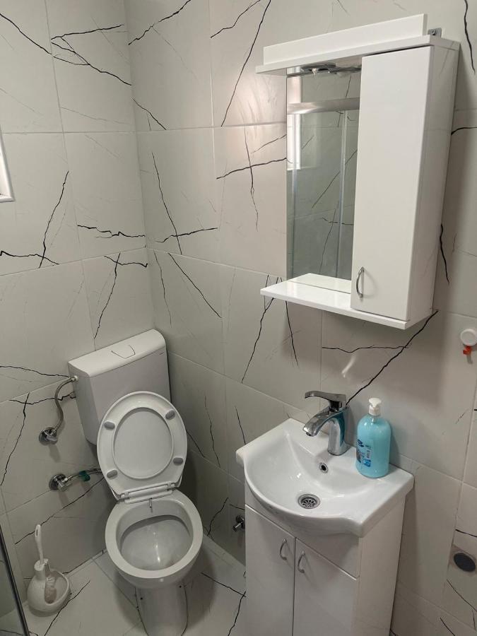 Aloha Apartment Yeni Pazar Dış mekan fotoğraf