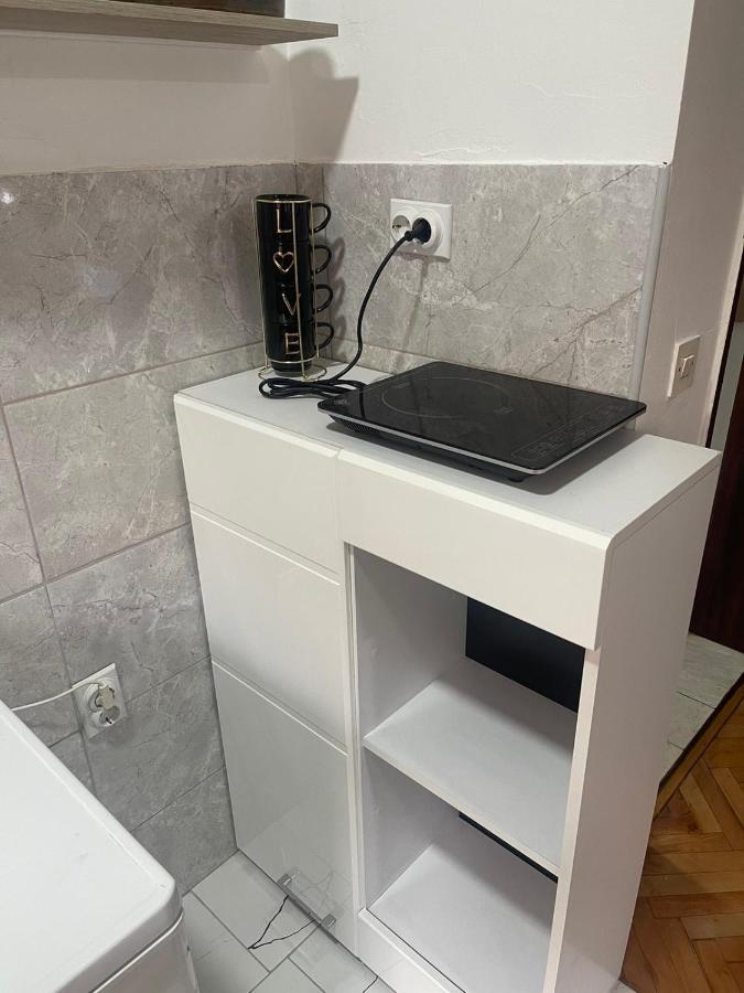 Aloha Apartment Yeni Pazar Dış mekan fotoğraf