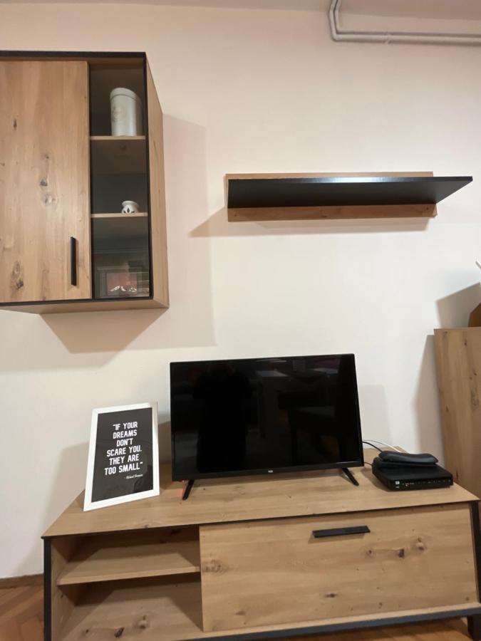 Aloha Apartment Yeni Pazar Dış mekan fotoğraf