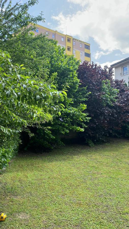 Aloha Apartment Yeni Pazar Dış mekan fotoğraf